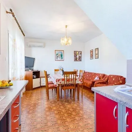 Mia-three Bedroom With Sea View Terrace