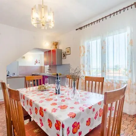 Lejlighed Mia-three Bedroom With Sea View Terrace Mirce