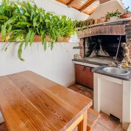 Mia-three Bedroom With Sea View Terrace Lejlighed Mirce