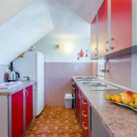 Mia-three Bedroom With Sea View Terrace Lejlighed Mirce